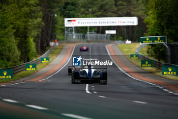 2024-06-16 - 28 LAFARGUE Paul (fra), VAN UITERT Job (nld), DE GERUS Reshad (fra), Idec Sport, Oreca 07 - Gibson #28, LMP2, action during the 2024 24 Hours of Le Mans, 4th round of the 2024 FIA World Endurance Championship, on the Circuit des 24 Heures du Mans, from June 15 to 16, 2024 in Le Mans, France - 24 HEURES DU MANS 2024 - RACE - ENDURANCE - MOTORS