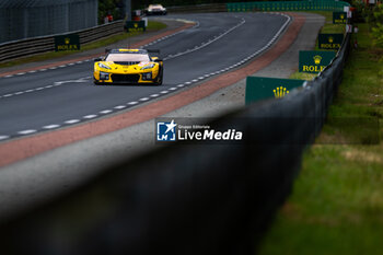 2024-06-16 - 81 EASTWOOD Charlie (irl), ANDRADE Rui (ang), VAN ROMPUY Tom (bel), TF Sport, Corvette Z06 GT3.R #81, LM GT3, FIA WEC, action during the 2024 24 Hours of Le Mans, 4th round of the 2024 FIA World Endurance Championship, on the Circuit des 24 Heures du Mans, from June 15 to 16, 2024 in Le Mans, France - 24 HEURES DU MANS 2024 - RACE - ENDURANCE - MOTORS