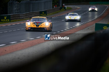 2024-06-16 - 91 LIETZ Richard (aut), SCHURING Morris (nld), SHAHIN Yasser (aus), Manthey EMA, Porsche 911 GT3 R #91, LM GT3, FIA WEC, action during the 2024 24 Hours of Le Mans, 4th round of the 2024 FIA World Endurance Championship, on the Circuit des 24 Heures du Mans, from June 15 to 16, 2024 in Le Mans, France - 24 HEURES DU MANS 2024 - RACE - ENDURANCE - MOTORS