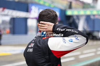 2024-06-16 - BUEMI Sébastien (swi), Toyota Gazoo Racing, Toyota GR010 - Hybrid #08, Hypercar, FIA WEC, portrait during the 2024 24 Hours of Le Mans, 4th round of the 2024 FIA World Endurance Championship, on the Circuit des 24 Heures du Mans, from June 15 to 16, 2024 in Le Mans, France - 24 HEURES DU MANS 2024 - RACE - ENDURANCE - MOTORS