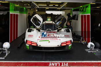 2024-06-16 - 99 TINCKNELL Harry (gbr), JANI Neel (swi), ANDLAUER Julien (fra), Proton Competition, Porsche 963 #99, Hypercar, FIA WEC, ambiance during the 2024 24 Hours of Le Mans, 4th round of the 2024 FIA World Endurance Championship, on the Circuit des 24 Heures du Mans, from June 15 to 16, 2024 in Le Mans, France - 24 HEURES DU MANS 2024 - RACE - ENDURANCE - MOTORS