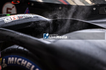 2024-06-16 - Heat tyre during the 2024 24 Hours of Le Mans, 4th round of the 2024 FIA World Endurance Championship, on the Circuit des 24 Heures du Mans, from June 15 to 16, 2024 in Le Mans, France - 24 HEURES DU MANS 2024 - RACE - ENDURANCE - MOTORS