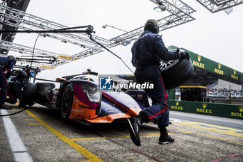 2024-06-16 - 23 KEATING Ben (usa), ALBUQUERQUE Filipe (prt), HANLEY Ben (gbr), United Autosports USA, Oreca 07 - Gibson #23 PRO/AM, LMP2, action during the 2024 24 Hours of Le Mans, 4th round of the 2024 FIA World Endurance Championship, on the Circuit des 24 Heures du Mans, from June 15 to 16, 2024 in Le Mans, France - 24 HEURES DU MANS 2024 - RACE - ENDURANCE - MOTORS