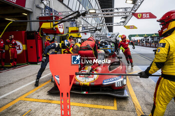 2024-06-16 - 51 PIER GUIDI Alessandro (ita), CALADO James (gbr), GIOVINAZZI Antonio (ita), Ferrari AF Corse, Ferrari 499P #51, Hypercar, FIA WEC, action during the 2024 24 Hours of Le Mans, 4th round of the 2024 FIA World Endurance Championship, on the Circuit des 24 Heures du Mans, from June 15 to 16, 2024 in Le Mans, France - 24 HEURES DU MANS 2024 - RACE - ENDURANCE - MOTORS