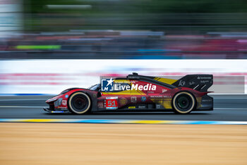 2024-06-16 - 51 PIER GUIDI Alessandro (ita), CALADO James (gbr), GIOVINAZZI Antonio (ita), Ferrari AF Corse, Ferrari 499P #51, Hypercar, FIA WEC, action during the 2024 24 Hours of Le Mans, 4th round of the 2024 FIA World Endurance Championship, on the Circuit des 24 Heures du Mans, from June 15 to 16, 2024 in Le Mans, France - 24 HEURES DU MANS 2024 - RACE - ENDURANCE - MOTORS