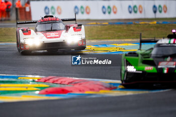 2024-06-16 - 05 CAMPBELL Matt (aus), CHRISTENSEN Michael (dnk), MAKOWIECKI Frédéric (fra), Porsche Penske Motorsport, Porsche 963 #05, Hypercar, FIA WEC, action during the 2024 24 Hours of Le Mans, 4th round of the 2024 FIA World Endurance Championship, on the Circuit des 24 Heures du Mans, from June 15 to 16, 2024 in Le Mans, France - 24 HEURES DU MANS 2024 - RACE - ENDURANCE - MOTORS