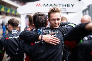 2024-06-16 - Porsche Manthey Purerxcing celebrates their win during the 2024 24 Hours of Le Mans, 4th round of the 2024 FIA World Endurance Championship, on the Circuit des 24 Heures du Mans, from June 15 to 16, 2024 in Le Mans, France - 24 HEURES DU MANS 2024 - RACE - ENDURANCE - MOTORS