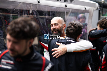 2024-06-16 - Porsche Manthey Purerxcing celebrates their win with SHAHIN Yasser (aus), during the 2024 24 Hours of Le Mans, 4th round of the 2024 FIA World Endurance Championship, on the Circuit des 24 Heures du Mans, from June 15 to 16, 2024 in Le Mans, France - 24 HEURES DU MANS 2024 - RACE - ENDURANCE - MOTORS