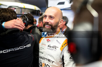 2024-06-16 - Porsche Manthey Purerxcing celebrates their win with SHAHIN Yasser (aus), during the 2024 24 Hours of Le Mans, 4th round of the 2024 FIA World Endurance Championship, on the Circuit des 24 Heures du Mans, from June 15 to 16, 2024 in Le Mans, France - 24 HEURES DU MANS 2024 - RACE - ENDURANCE - MOTORS