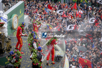 2024-06-16 - podium, portrait ambiance pitlane, 50 FUOCO Antonio (ita), MOLINA Miguel (spa), NIELSEN Nicklas (dnk), Ferrari AF Corse, Ferrari 499P #50, Hypercar, FIA WEC, portrait, 07 LOPEZ José María (arg), KOBAYASHI Kamui (jpn), DE VRIES Nyck (nld), Toyota Gazoo Racing, Toyota GR010 - Hybrid #07, Hypercar, FIA WEC, 51 PIER GUIDI Alessandro (ita), CALADO James (gbr), GIOVINAZZI Antonio (ita), Ferrari AF Corse, Ferrari 499P #51, Hypercar, FIA WEC, during the 2024 24 Hours of Le Mans, 4th round of the 2024 FIA World Endurance Championship, on the Circuit des 24 Heures du Mans, from June 15 to 16, 2024 in Le Mans, France - 24 HEURES DU MANS 2024 - RACE - ENDURANCE - MOTORS