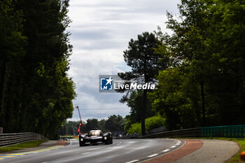 2024-06-16 - 07 CONWAY Mike (gbr), KOBAYASHI Kamui (jpn), DE VRIES Nyck (nld), Toyota Gazoo Racing, Toyota GR010 - Hybrid #07, Hypercar, FIA WEC, action during the 2024 24 Hours of Le Mans, 4th round of the 2024 FIA World Endurance Championship, on the Circuit des 24 Heures du Mans, from June 15 to 16, 2024 in Le Mans, France - 24 HEURES DU MANS 2024 - RACE - ENDURANCE - MOTORS