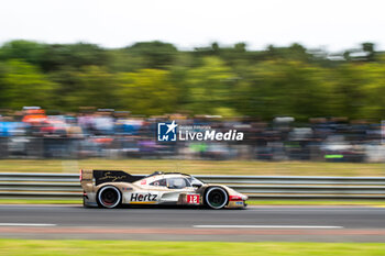 2024-06-16 - 12 STEVENS Will (gbr), ILOTT Callum (gbr), NATO Norman (fra), Hertz Team Jota, Porsche 963 #12, Hypercar, FIA WEC, action during the 2024 24 Hours of Le Mans, 4th round of the 2024 FIA World Endurance Championship, on the Circuit des 24 Heures du Mans, from June 15 to 16, 2024 in Le Mans, France - 24 HEURES DU MANS 2024 - RACE - ENDURANCE - MOTORS