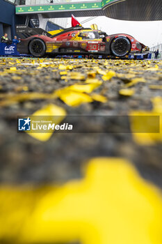 2024-06-16 - 50 FUOCO Antonio (ita), MOLINA Miguel (spa), NIELSEN Nicklas (dnk), Ferrari AF Corse, Ferrari 499P #50, Hypercar, FIA WEC, detail, dirt during the podium of the 2024 24 Hours of Le Mans, 4th round of the 2024 FIA World Endurance Championship, on the Circuit des 24 Heures du Mans, from June 15 to 16, 2024 in Le Mans, France - 24 HEURES DU MANS 2024 - PODIUM - ENDURANCE - MOTORS