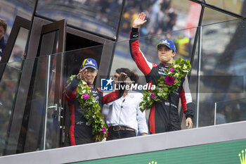 2024-06-16 - DE VRIES Nyck (nld), Toyota Gazoo Racing, Toyota GR010 - Hybrid #07, Hypercar, FIA WEC, portrait during the podium of the 2024 24 Hours of Le Mans, 4th round of the 2024 FIA World Endurance Championship, on the Circuit des 24 Heures du Mans, from June 15 to 16, 2024 in Le Mans, France - 24 HEURES DU MANS 2024 - PODIUM - ENDURANCE - MOTORS