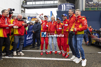 2024-06-16 - 50 FUOCO Antonio (ita), MOLINA Miguel (spa), NIELSEN Nicklas (dnk), Ferrari AF Corse, Ferrari 499P #50, Hypercar, FIA WEC, celebrating their win during the podium of the 2024 24 Hours of Le Mans, 4th round of the 2024 FIA World Endurance Championship, on the Circuit des 24 Heures du Mans, from June 15 to 16, 2024 in Le Mans, France - 24 HEURES DU MANS 2024 - PODIUM - ENDURANCE - MOTORS