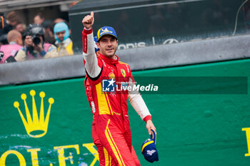 2024-06-16 - Finish line, arrivee of 50 FUOCO Antonio (ita), MOLINA Miguel (spa), NIELSEN Nicklas (dnk), Ferrari AF Corse, Ferrari 499P #50, Hypercar, FIA WEC, portrait during the podium of the 2024 24 Hours of Le Mans, 4th round of the 2024 FIA World Endurance Championship, on the Circuit des 24 Heures du Mans, from June 15 to 16, 2024 in Le Mans, France - 24 HEURES DU MANS 2024 - PODIUM - ENDURANCE - MOTORS