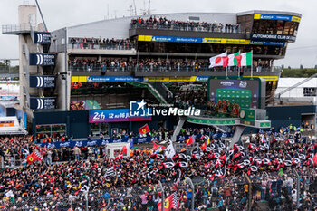 2024-06-16 - 50 FUOCO Antonio (ita), MOLINA Miguel (spa), NIELSEN Nicklas (dnk), Ferrari AF Corse, Ferrari 499P #50, Hypercar, FIA WEC, portrait 07 LOPEZ José María (arg), KOBAYASHI Kamui (jpn), DE VRIES Nyck (nld), Toyota Gazoo Racing, Toyota GR010 - Hybrid #07, Hypercar, FIA WEC, 07 LOPEZ José María (arg), KOBAYASHI Kamui (jpn), DE VRIES Nyck (nld), Toyota Gazoo Racing, Toyota GR010 - Hybrid #07, Hypercar, FIA WEC, portrait 51 PIER GUIDI Alessandro (ita), CALADO James (gbr), GIOVINAZZI Antonio (ita), Ferrari AF Corse, Ferrari 499P #51, Hypercar, FIA WEC, portrait during the podium of the 2024 24 Hours of Le Mans, 4th round of the 2024 FIA World Endurance Championship, on the Circuit des 24 Heures du Mans, from June 15 to 16, 2024 in Le Mans, France - 24 HEURES DU MANS 2024 - PODIUM - ENDURANCE - MOTORS