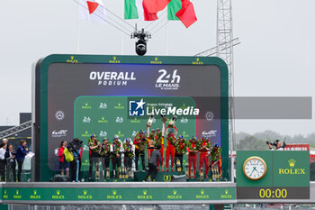 2024-06-16 - 50 FUOCO Antonio (ita), MOLINA Miguel (spa), NIELSEN Nicklas (dnk), Ferrari AF Corse, Ferrari 499P #50, Hypercar, FIA WEC, action, 07 LOPEZ José María (arg), KOBAYASHI Kamui (jpn), DE VRIES Nyck (nld), Toyota Gazoo Racing, Toyota GR010 - Hybrid #07, Hypercar, FIA WEC, action, 51 PIER GUIDI Alessandro (ita), CALADO James (gbr), GIOVINAZZI Antonio (ita), Ferrari AF Corse, Ferrari 499P #51, Hypercar, FIA WEC, podium, portrait during the podium of the 2024 24 Hours of Le Mans, 4th round of the 2024 FIA World Endurance Championship, on the Circuit des 24 Heures du Mans, from June 15 to 16, 2024 in Le Mans, France - 24 HEURES DU MANS 2024 - PODIUM - ENDURANCE - MOTORS