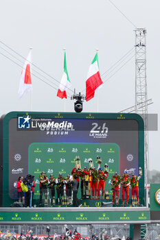 2024-06-16 - 50 FUOCO Antonio (ita), MOLINA Miguel (spa), NIELSEN Nicklas (dnk), Ferrari AF Corse, Ferrari 499P #50, Hypercar, FIA WEC, action, 07 LOPEZ José María (arg), KOBAYASHI Kamui (jpn), DE VRIES Nyck (nld), Toyota Gazoo Racing, Toyota GR010 - Hybrid #07, Hypercar, FIA WEC, action, 51 PIER GUIDI Alessandro (ita), CALADO James (gbr), GIOVINAZZI Antonio (ita), Ferrari AF Corse, Ferrari 499P #51, Hypercar, FIA WEC, podium, portrait during the podium of the 2024 24 Hours of Le Mans, 4th round of the 2024 FIA World Endurance Championship, on the Circuit des 24 Heures du Mans, from June 15 to 16, 2024 in Le Mans, France - 24 HEURES DU MANS 2024 - PODIUM - ENDURANCE - MOTORS