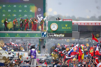 2024-06-16 - 50 FUOCO Antonio (ita), MOLINA Miguel (spa), NIELSEN Nicklas (dnk), Ferrari AF Corse, Ferrari 499P #50, Hypercar, FIA WEC, action, 07 LOPEZ José María (arg), KOBAYASHI Kamui (jpn), DE VRIES Nyck (nld), Toyota Gazoo Racing, Toyota GR010 - Hybrid #07, Hypercar, FIA WEC, action, 51 PIER GUIDI Alessandro (ita), CALADO James (gbr), GIOVINAZZI Antonio (ita), Ferrari AF Corse, Ferrari 499P #51, Hypercar, FIA WEC, podium, portrait during the podium of the 2024 24 Hours of Le Mans, 4th round of the 2024 FIA World Endurance Championship, on the Circuit des 24 Heures du Mans, from June 15 to 16, 2024 in Le Mans, France - 24 HEURES DU MANS 2024 - PODIUM - ENDURANCE - MOTORS