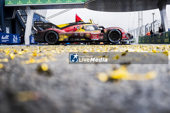 2024-06-16 - 50 FUOCO Antonio (ita), MOLINA Miguel (spa), NIELSEN Nicklas (dnk), Ferrari AF Corse, Ferrari 499P #50, Hypercar, FIA WEC, celebration during the podium of the 2024 24 Hours of Le Mans, 4th round of the 2024 FIA World Endurance Championship, on the Circuit des 24 Heures du Mans, from June 15 to 16, 2024 in Le Mans, France - 24 HEURES DU MANS 2024 - PODIUM - ENDURANCE - MOTORS