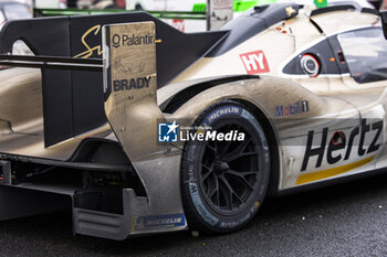 2024-06-16 - Parc Fermé, 12 STEVENS Will (gbr), ILOTT Callum (gbr), NATO Norman (fra), Hertz Team Jota, Porsche 963 #12, Hypercar, FIA WEC, action during the podium of the 2024 24 Hours of Le Mans, 4th round of the 2024 FIA World Endurance Championship, on the Circuit des 24 Heures du Mans, from June 15 to 16, 2024 in Le Mans, France - 24 HEURES DU MANS 2024 - PODIUM - ENDURANCE - MOTORS