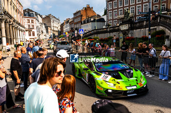 2024-06-26 - 19 LLARENA Mateo (ita), COOK Hugo (gbr), QUARAJOULI Haytham (kwt), MOULIN Baptiste (bel), Lamborghini Huracan GT3 EVO 2, ambiance, parade during the 2024 CrowdStrike 24 Hours of Spa, 2nd race of the 2024 GT World Challenge Europe Endurance Cup, from June 26 to 30, 2024 on Circuit de Spa-Francorchamps, in Stavelot, Belgium - AUTO - 2024 HOURS OF SPA - ENDURANCE - MOTORS