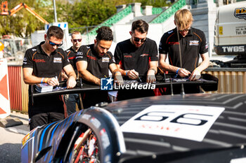 2024-06-26 - HOFER Max (aut), PEREIRA Dylan (lux), NIESOV Aleksei (kgz) Audi R8 LMS GT3 EVO 2, portrait, parade during the 2024 CrowdStrike 24 Hours of Spa, 2nd race of the 2024 GT World Challenge Europe Endurance Cup, from June 26 to 30, 2024 on Circuit de Spa-Francorchamps, in Stavelot, Belgium - AUTO - 2024 HOURS OF SPA - ENDURANCE - MOTORS