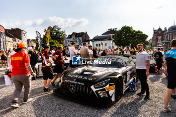 2024-06-26 - 77 MAINI Arjun (ind), OWEGA Jusuf (deu), BERETTA Michele (ita), Mercedes AMG GT3 EVO, ambiance, parade during the 2024 CrowdStrike 24 Hours of Spa, 2nd race of the 2024 GT World Challenge Europe Endurance Cup, from June 26 to 30, 2024 on Circuit de Spa-Francorchamps, in Stavelot, Belgium - AUTO - 2024 HOURS OF SPA - ENDURANCE - MOTORS