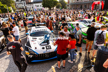 2024-06-26 - 57 SATHIENTHIRAKUL Tanart (tha), CARESANI Colin (nld), ARROW Daan (nld), Mercedes AMG GT3 EVO, ambiance, parade during the 2024 CrowdStrike 24 Hours of Spa, 2nd race of the 2024 GT World Challenge Europe Endurance Cup, from June 26 to 30, 2024 on Circuit de Spa-Francorchamps, in Stavelot, Belgium - AUTO - 2024 HOURS OF SPA - ENDURANCE - MOTORS