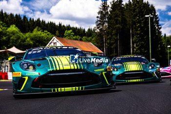 2024-06-26 - 07 DRUDI Mattia (smr), THIM Nicki (dnk), SORENSEN Marco (dnk), Aston Martin Vantage AMR GT3 EVO, ambiance during the 2024 CrowdStrike 24 Hours of Spa, 2nd race of the 2024 GT World Challenge Europe Endurance Cup, from June 26 to 30, 2024 on Circuit de Spa-Francorchamps, in Stavelot, Belgium - AUTO - 2024 HOURS OF SPA - ENDURANCE - MOTORS