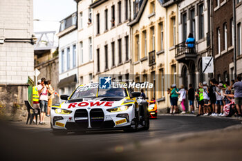 2024-06-26 - 98 ENG Flip (aut), WITTMANN Marco (deu), YELLOLY Nick (gbr), BMW M4 GT3, ambiance, parade during the 2024 CrowdStrike 24 Hours of Spa, 2nd race of the 2024 GT World Challenge Europe Endurance Cup, from June 26 to 30, 2024 on Circuit de Spa-Francorchamps, in Stavelot, Belgium - AUTO - 2024 HOURS OF SPA - ENDURANCE - MOTORS