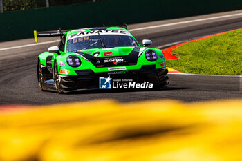 2024-06-27 - 54 SAGER Philipp (aut), DIENST Marvin (deu), MOURA DE OLIVEIRA (prt), ZOCHLING Christopher (deu), Porsche 911 GT3 R, action during the 2024 CrowdStrike 24 Hours of Spa, 2nd race of the 2024 GT World Challenge Europe Endurance Cup, from June 26 to 30, 2024 on Circuit de Spa-Francorchamps, in Stavelot, Belgium - AUTO - 2024 HOURS OF SPA - ENDURANCE - MOTORS