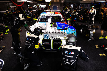 2024-06-27 - 46 MARCIELLO Raffaele (che), MARTIN Maxime (bel), ROSSI Valentino (ita), BMW M4 GT3, ambiance, garage, box, during the 2024 CrowdStrike 24 Hours of Spa, 2nd race of the 2024 GT World Challenge Europe Endurance Cup, from June 26 to 30, 2024 on Circuit de Spa-Francorchamps, in Stavelot, Belgium - AUTO - 2024 HOURS OF SPA - ENDURANCE - MOTORS