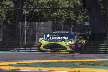 2024-07-05 - 59 DEBOER Derek (usa), STEVENSON Casper (gbr), HASSE-CLOT Valentin, Racing Spirit of Leman, Aston Martin Vantage AMR LMGT3, action during the 4 Hours of Imola 2024, 3rd round of the 2024 European Le Mans Series on the Autodromo Internazionale Enzo e Dino Ferrari from July 5 to 7, 2024 in Imola, Italy - AUTO - ELMS - 4 HOURS OF IMOLA 2024 - ENDURANCE - MOTORS