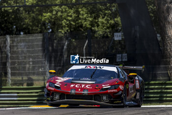 2024-07-05 - 66 HARTSHORNE John (gbr), TUCK Ben (gbr), KEEN Philip (gbr), JMW Motorsport, Ferrari 296 LMGT3, action during the 4 Hours of Imola 2024, 3rd round of the 2024 European Le Mans Series on the Autodromo Internazionale Enzo e Dino Ferrari from July 5 to 7, 2024 in Imola, Italy - AUTO - ELMS - 4 HOURS OF IMOLA 2024 - ENDURANCE - MOTORS