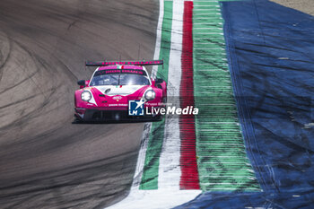 2024-07-06 - 85 BOVY Sarah (bel), FREY Rahel (swi), GATTING Michelle (dnk), Iron Dames, Lamborghini Huracan LMGT3 Evo2, action during the 4 Hours of Imola 2024, 3rd round of the 2024 European Le Mans Series on the Autodromo Internazionale Enzo e Dino Ferrari from July 5 to 7, 2024 in Imola, Italy - AUTO - ELMS - 4 HOURS OF IMOLA 2024 - ENDURANCE - MOTORS