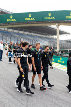 2024-07-11 - BUTTON Jenson (gbr), Hertz Team Jota, Porsche 963, portrait during the 2024 Rolex 6 Hours of Sao Paulo, 5th round of the 2024 FIA World Endurance Championship, from July 12 to 14, 2024 on the Autódromo José Carlos Pace in Interlagos, Brazil - FIA WEC - 6 HOURS OF SAO PAULO 2024 - ENDURANCE - MOTORS