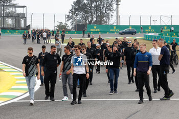 2024-07-11 - michelin engineer, portrait, VANDOORNE Stoffel (bel), Peugeot TotalEnergies, Peugeot 9x8, portrait, DUVAL Loïc (fra), Peugeot TotalEnergies, Peugeot 9x8, portrait, trackwalk, during the 2024 Rolex 6 Hours of Sao Paulo, 5th round of the 2024 FIA World Endurance Championship, from July 12 to 14, 2024 on the Autódromo José Carlos Pace in Interlagos, Brazil - FIA WEC - 6 HOURS OF SAO PAULO 2024 - ENDURANCE - MOTORS