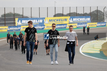 2024-07-11 - DI RESTA Paul (gbr), Peugeot TotalEnergies, Peugeot 9x8, portrait, VANDOORNE Stoffel (bel), Peugeot TotalEnergies, Peugeot 9x8, portrait, trackwalk, during the 2024 Rolex 6 Hours of Sao Paulo, 5th round of the 2024 FIA World Endurance Championship, from July 12 to 14, 2024 on the Autódromo José Carlos Pace in Interlagos, Brazil - FIA WEC - 6 HOURS OF SAO PAULO 2024 - ENDURANCE - MOTORS