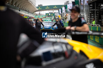 2024-07-11 - 27 JAMES Ian (usa), MANCINELLI Daniel (ita), RIBERAS Alex (spa), Heart of Racing Team, Aston Martin Vantage GT3 #27, LM GT3, scrutineering during the 2024 Rolex 6 Hours of Sao Paulo, 5th round of the 2024 FIA World Endurance Championship, from July 11 to 14, 2024 on the Autódromo José Carlos Pace in Interlagos, Brazil - FIA WEC - 6 HOURS OF SAO PAULO 2024 - ENDURANCE - MOTORS