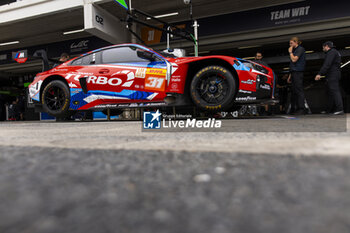 2024-07-11 - 31 FARFUS Augusto (bra), GELAEL Sean (ind), LEUNG Darren (gbr), Team WRT, BMW M4 GT3 #31, LM GT3, ambiance during the 2024 Rolex 6 Hours of Sao Paulo, 5th round of the 2024 FIA World Endurance Championship, from July 12 to 14, 2024 on the Autódromo José Carlos Pace in Interlagos, Brazil - FIA WEC - 6 HOURS OF SAO PAULO 2024 - ENDURANCE - MOTORS