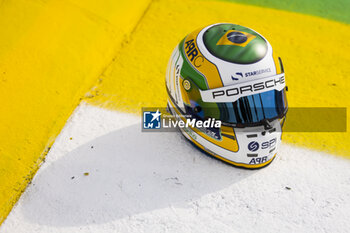 2024-07-11 - ANDLAUER Julien (fra), Proton Competition, Porsche 963, special helmet during the 2024 Rolex 6 Hours of Sao Paulo, 5th round of the 2024 FIA World Endurance Championship, from July 12 to 14, 2024 on the Autódromo José Carlos Pace in Interlagos, Brazil - FIA WEC - 6 HOURS OF SAO PAULO 2024 - ENDURANCE - MOTORS