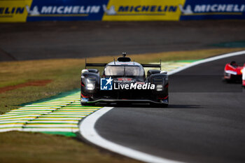 2024-07-12 - 08 BUEMI Sébastien (swi), HARTLEY Brendon (nzl), HIRAKAWA Ryo (jpn), Toyota Gazoo Racing, Toyota GR010 - Hybrid #08, Hypercar, action during the 2024 Rolex 6 Hours of Sao Paulo, 5th round of the 2024 FIA World Endurance Championship, from July 12 to 14, 2024 on the Autódromo José Carlos Pace in Interlagos, Brazil - FIA WEC - 6 HOURS OF SAO PAULO 2024 - ENDURANCE - MOTORS