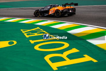 2024-07-12 - 95 SATO Marino (jpn), PINO Nico (chl), CAYGILL Josh (gbr), United Autosports, McLaren 720S GT3 Evo #95, LM GT3, action during the 2024 Rolex 6 Hours of Sao Paulo, 5th round of the 2024 FIA World Endurance Championship, from July 12 to 14, 2024 on the Autódromo José Carlos Pace in Interlagos, Brazil - FIA WEC - 6 HOURS OF SAO PAULO 2024 - ENDURANCE - MOTORS