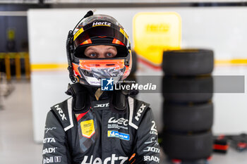 2024-07-12 - RASMUSSEN Oliver (dnk), Hertz Team Jota, Porsche 963, portrait during the 2024 Rolex 6 Hours of Sao Paulo, 5th round of the 2024 FIA World Endurance Championship, from July 12 to 14, 2024 on the Autódromo José Carlos Pace in Interlagos, Brazil - FIA WEC - 6 HOURS OF SAO PAULO 2024 - ENDURANCE - MOTORS