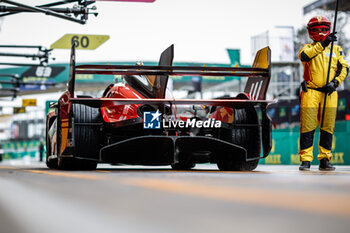 2024-07-12 - 50 FUOCO Antonio (ita), MOLINA Miguel (spa), NIELSEN Nicklas (dnk), Ferrari AF Corse, Ferrari 499P #50, Hypercar, action pitstop, arrêt aux stands, during the 2024 Rolex 6 Hours of Sao Paulo, 5th round of the 2024 FIA World Endurance Championship, from July 12 to 14, 2024 on the Autódromo José Carlos Pace in Interlagos, Brazil - FIA WEC - 6 HOURS OF SAO PAULO 2024 - ENDURANCE - MOTORS