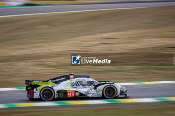 2024-07-12 - 93 JENSEN Mikkel (dnk), MULLER Nico (swi), VERGNE Jean-Eric (fra), Peugeot TotalEnergies, Peugeot 9x8 #93, Hypercar, action during the 2024 Rolex 6 Hours of Sao Paulo, 5th round of the 2024 FIA World Endurance Championship, from July 12 to 14, 2024 on the Autódromo José Carlos Pace in Interlagos, Brazil - FIA WEC - 6 HOURS OF SAO PAULO 2024 - ENDURANCE - MOTORS