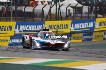 2024-07-12 - 20 VAN DER LINDE Sheldon (zaf), FRIJNS Robin (nld), RAST René (ger), BMW M Team WRT, BMW Hybrid V8 #20, Hypercar, action during the 2024 Rolex 6 Hours of Sao Paulo, 5th round of the 2024 FIA World Endurance Championship, from July 12 to 14, 2024 on the Autódromo José Carlos Pace in Interlagos, Brazil - FIA WEC - 6 HOURS OF SAO PAULO 2024 - ENDURANCE - MOTORS