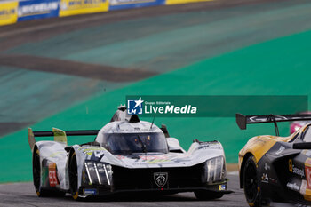 2024-07-12 - 93 JENSEN Mikkel (dnk), MULLER Nico (swi), VERGNE Jean-Eric (fra), Peugeot TotalEnergies, Peugeot 9x8 #93, Hypercar, action during the 2024 Rolex 6 Hours of Sao Paulo, 5th round of the 2024 FIA World Endurance Championship, from July 12 to 14, 2024 on the Autódromo José Carlos Pace in Interlagos, Brazil - FIA WEC - 6 HOURS OF SAO PAULO 2024 - ENDURANCE - MOTORS